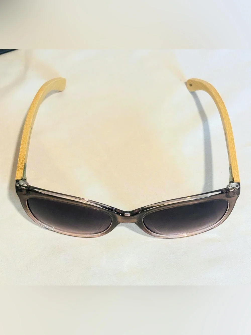 Sunglasses, Mood Pendant, & Kitten in a Pocket Zipper Pouch Set